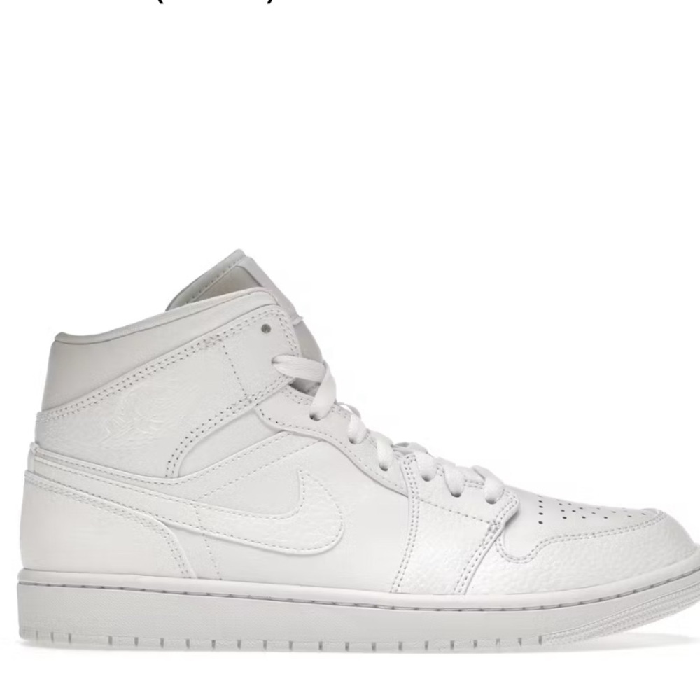 Nike Air Jordan 1 Mid Triple White Size 15
554724-130